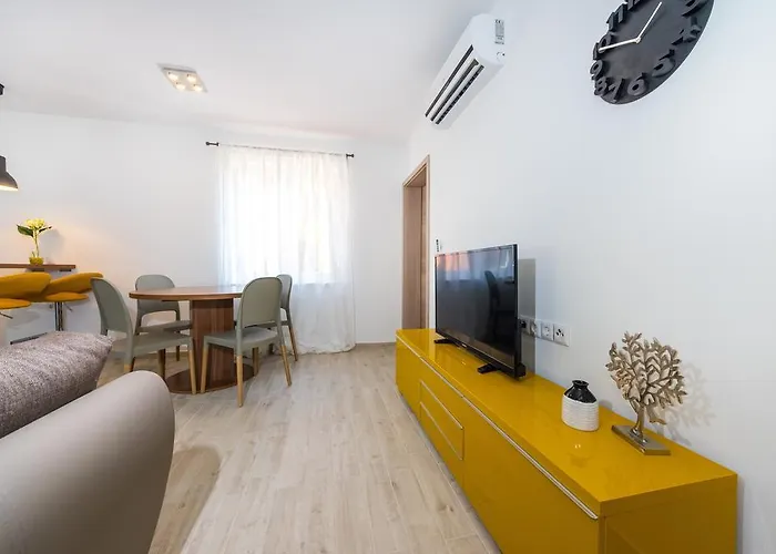 Fiera Apartamento Zverinac